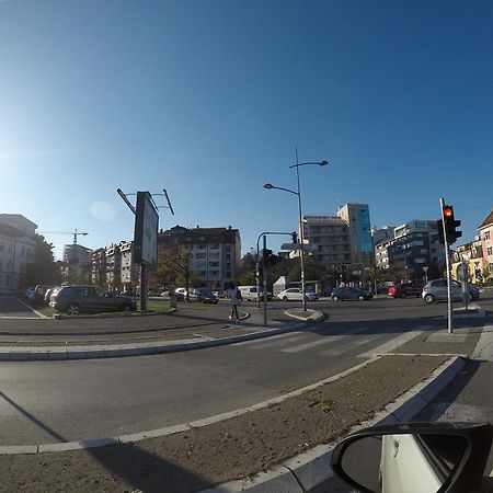Violet Star Apartment Нови-Сад Экстерьер фото